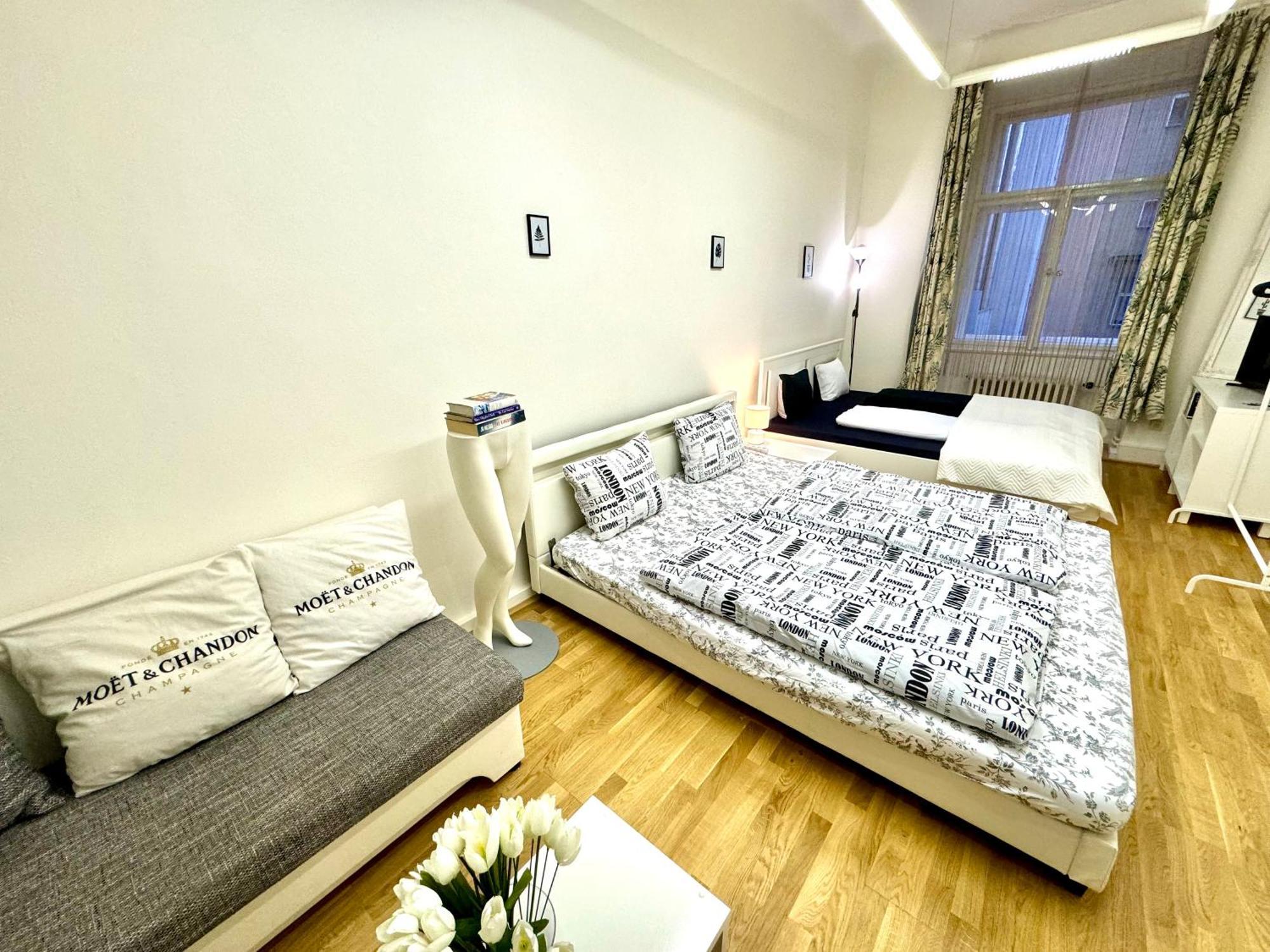 Apartment Fantastic In The Center Prag